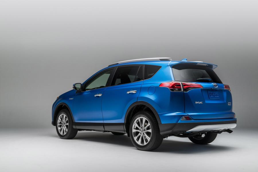  Toyota RAV4 Hybrid 2015 года  (US) (фото 46 из 51)